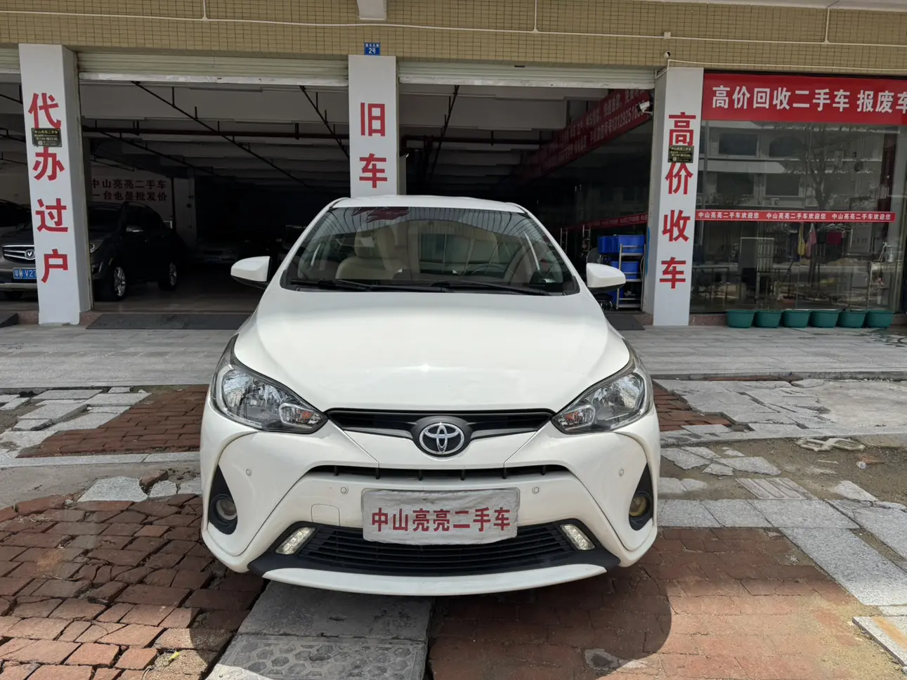 Toyota YARiS L Enjoy