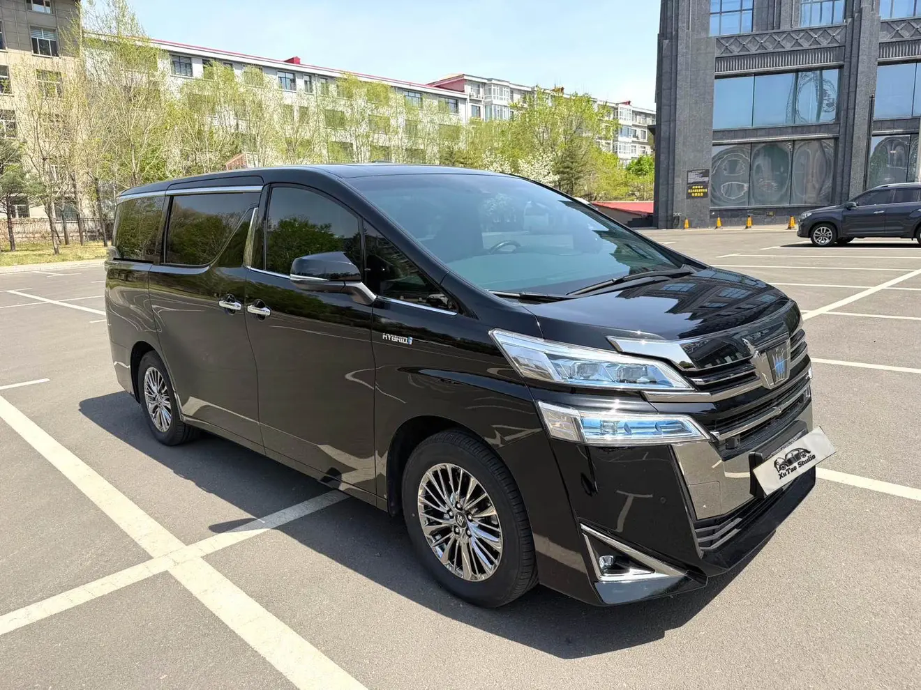 Toyota Crown Wellfire