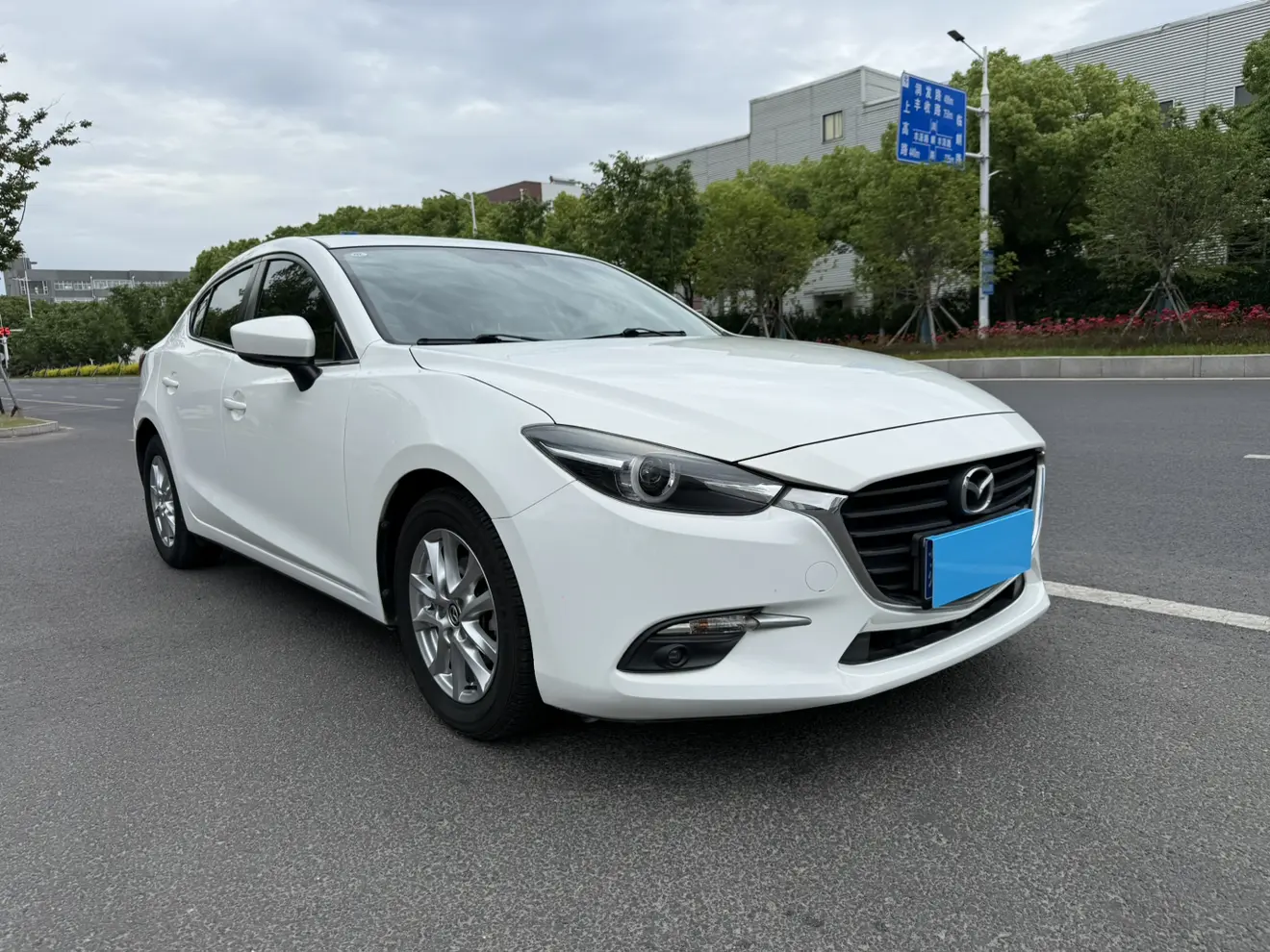 Mazda Axela