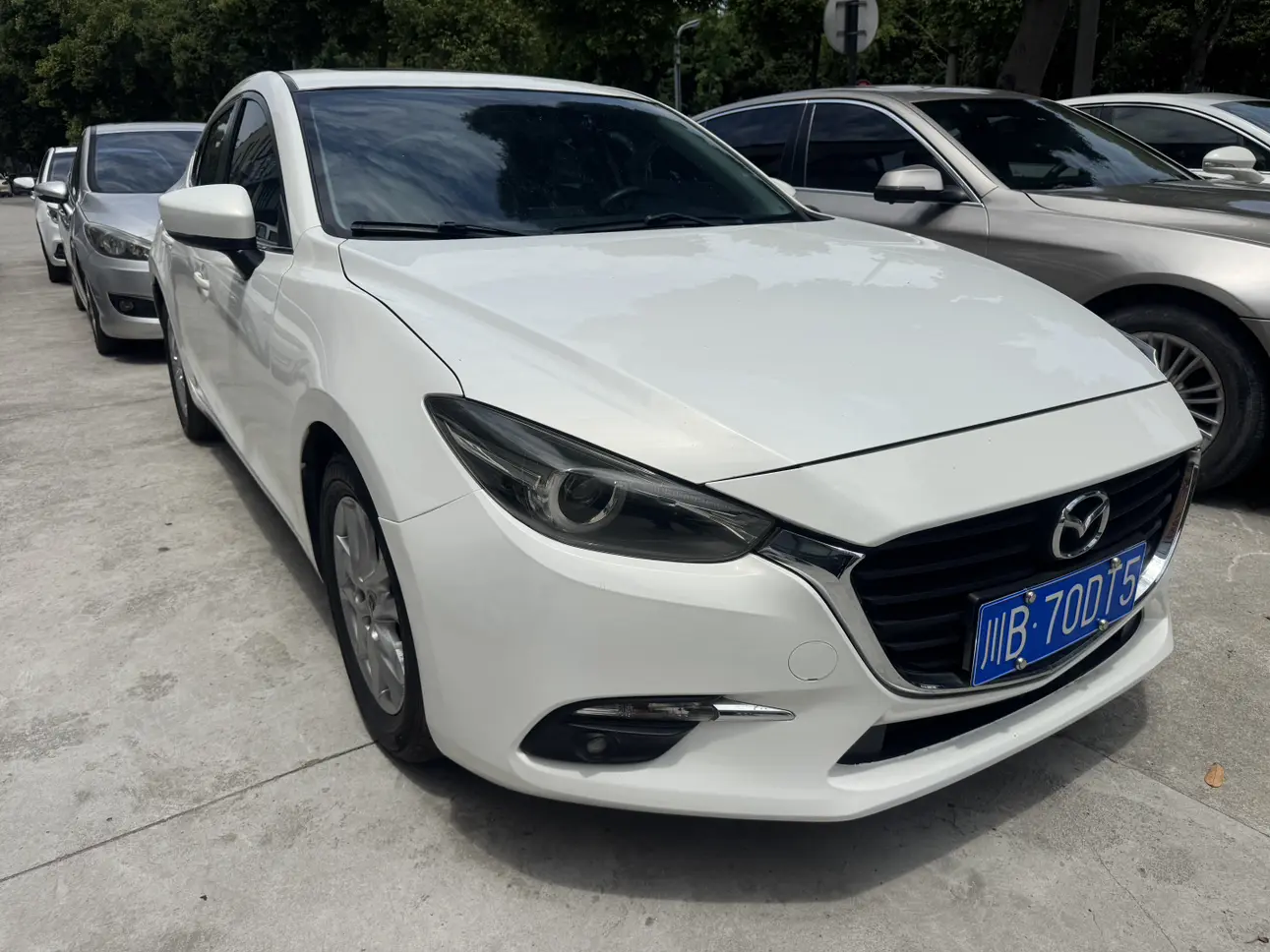 Mazda Axela