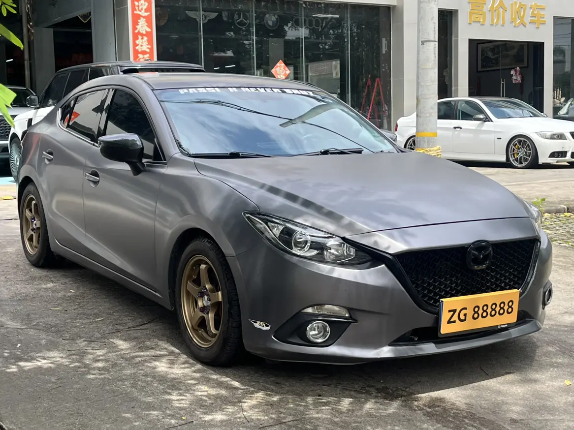 Mazda Axela