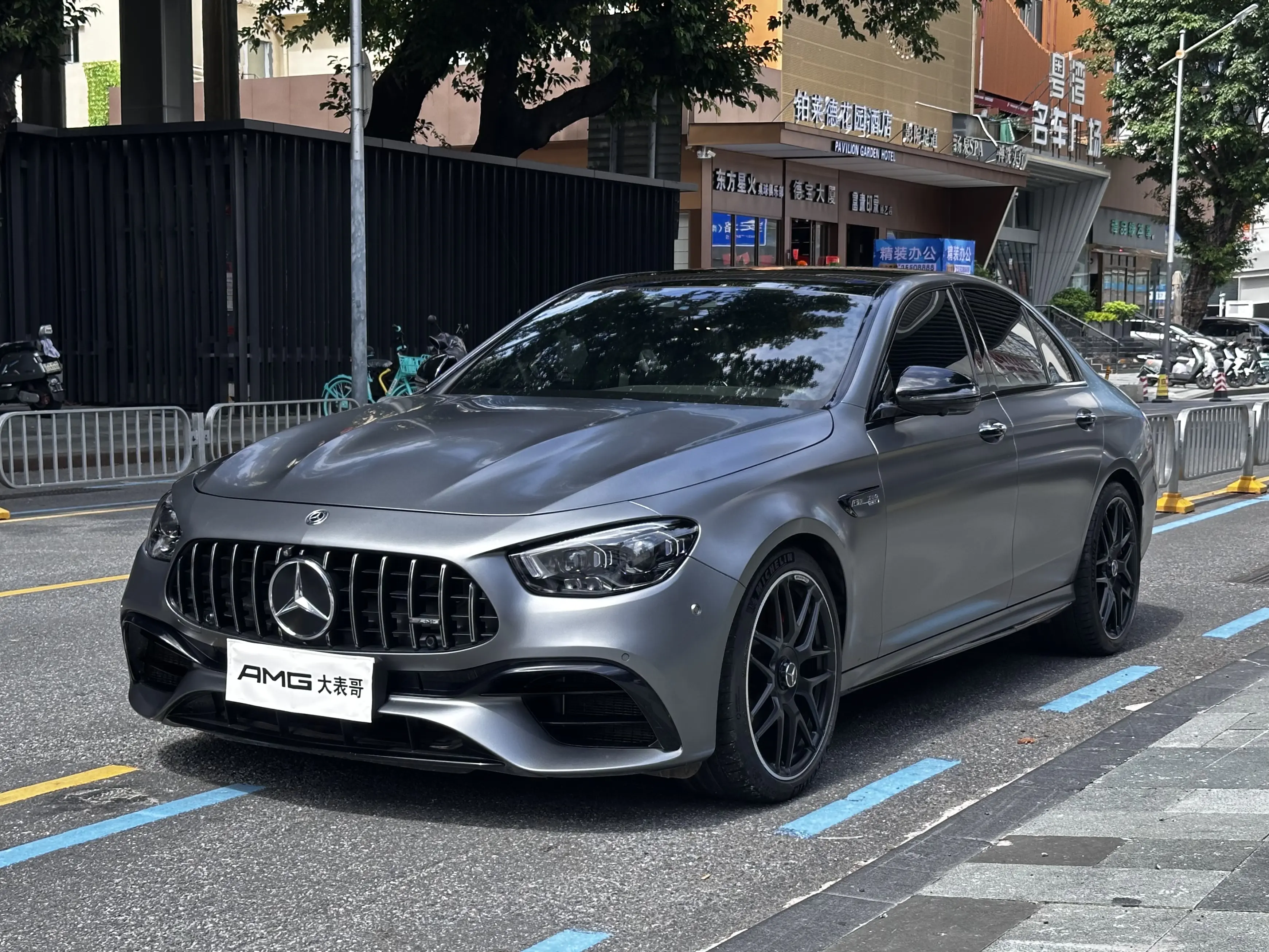 Mercedes-Benz E-Class AMG
