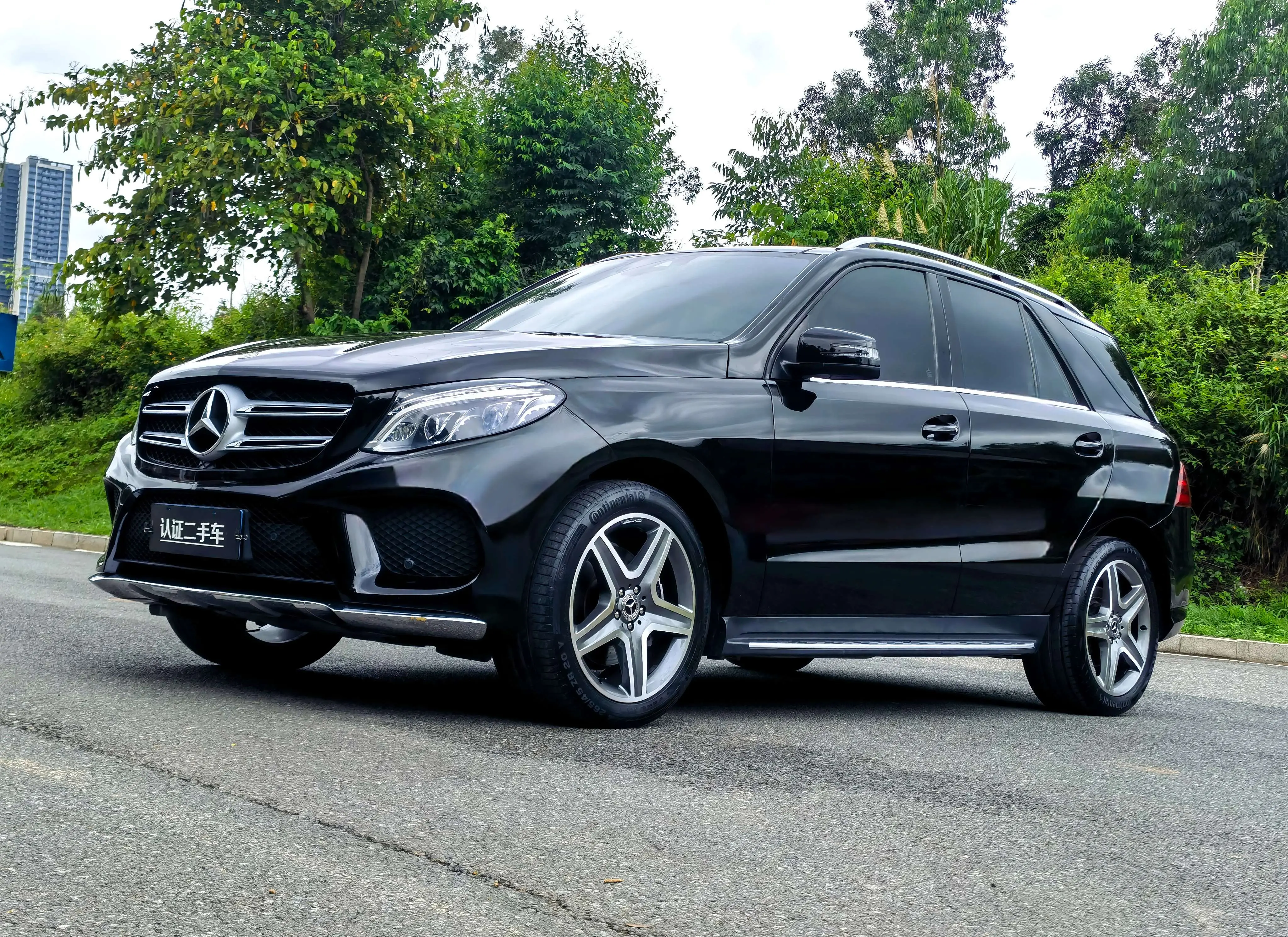 Mercedes-Benz GLE (Imported)
