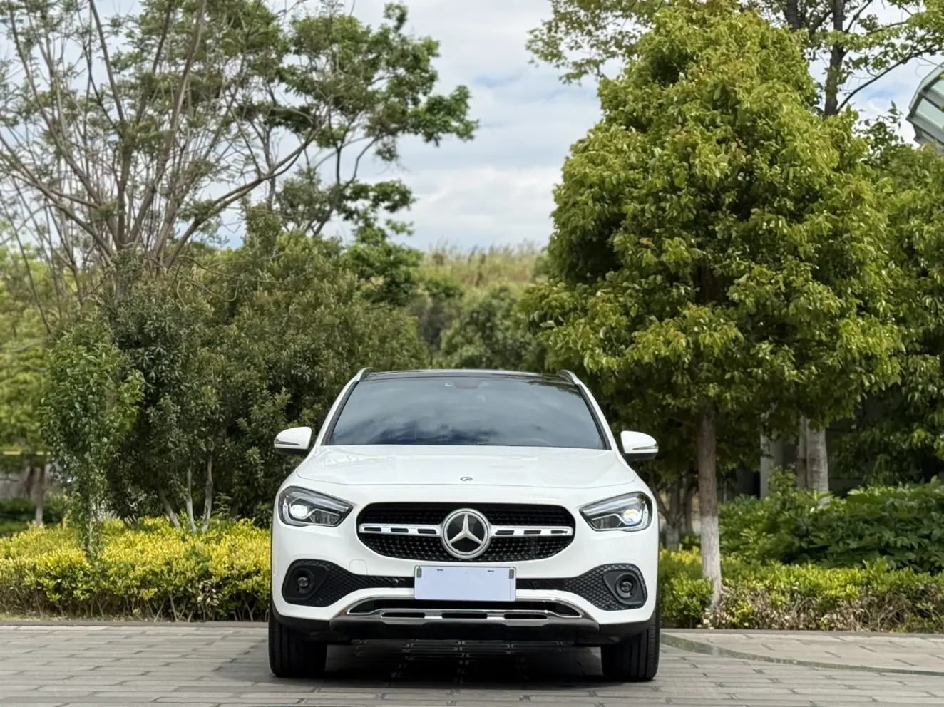 Mercedes-Benz GLA