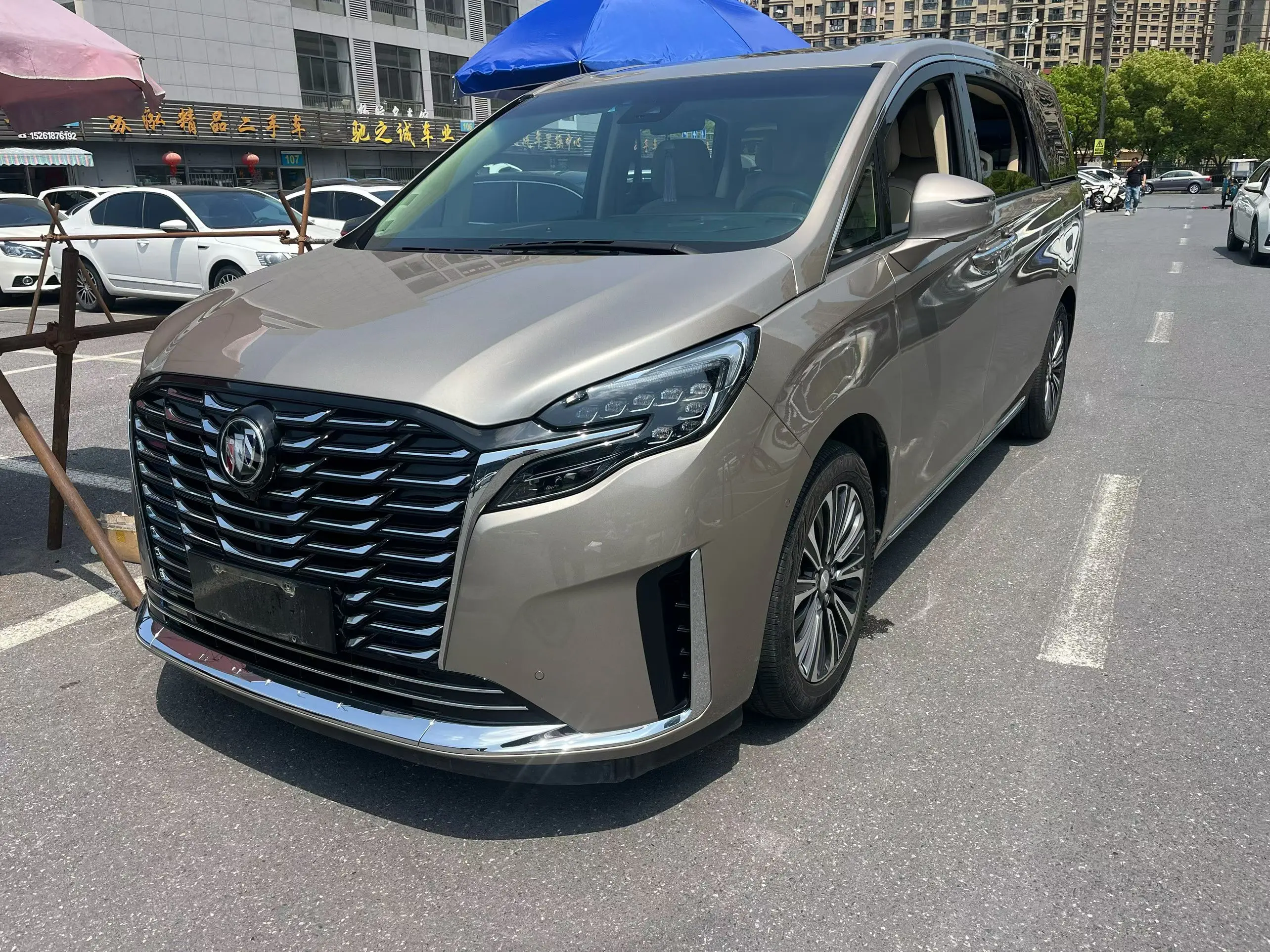 Buick GL8