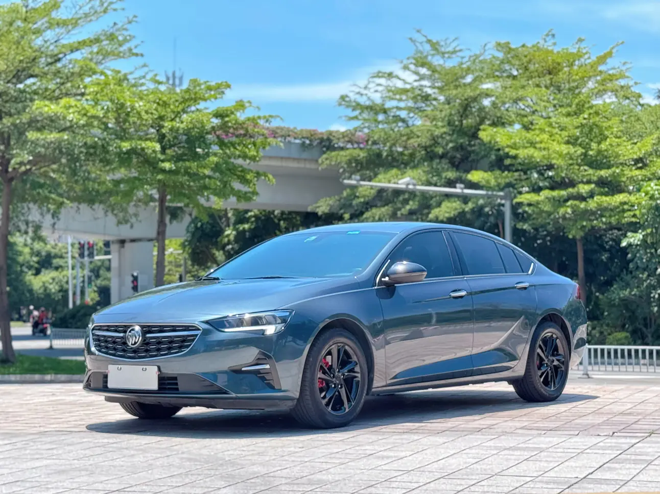 Buick Majesty