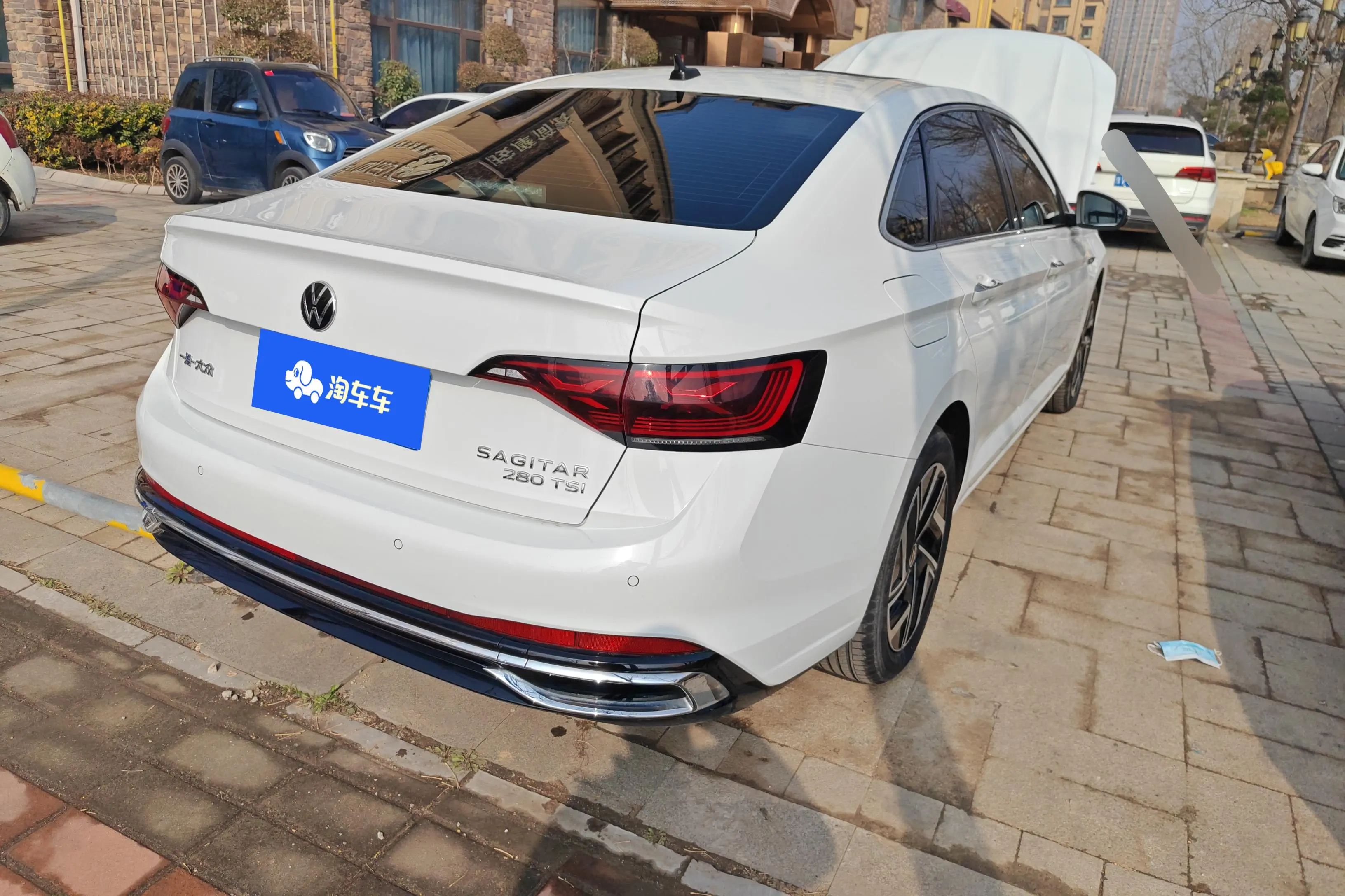 Volkswagen Sagitar
