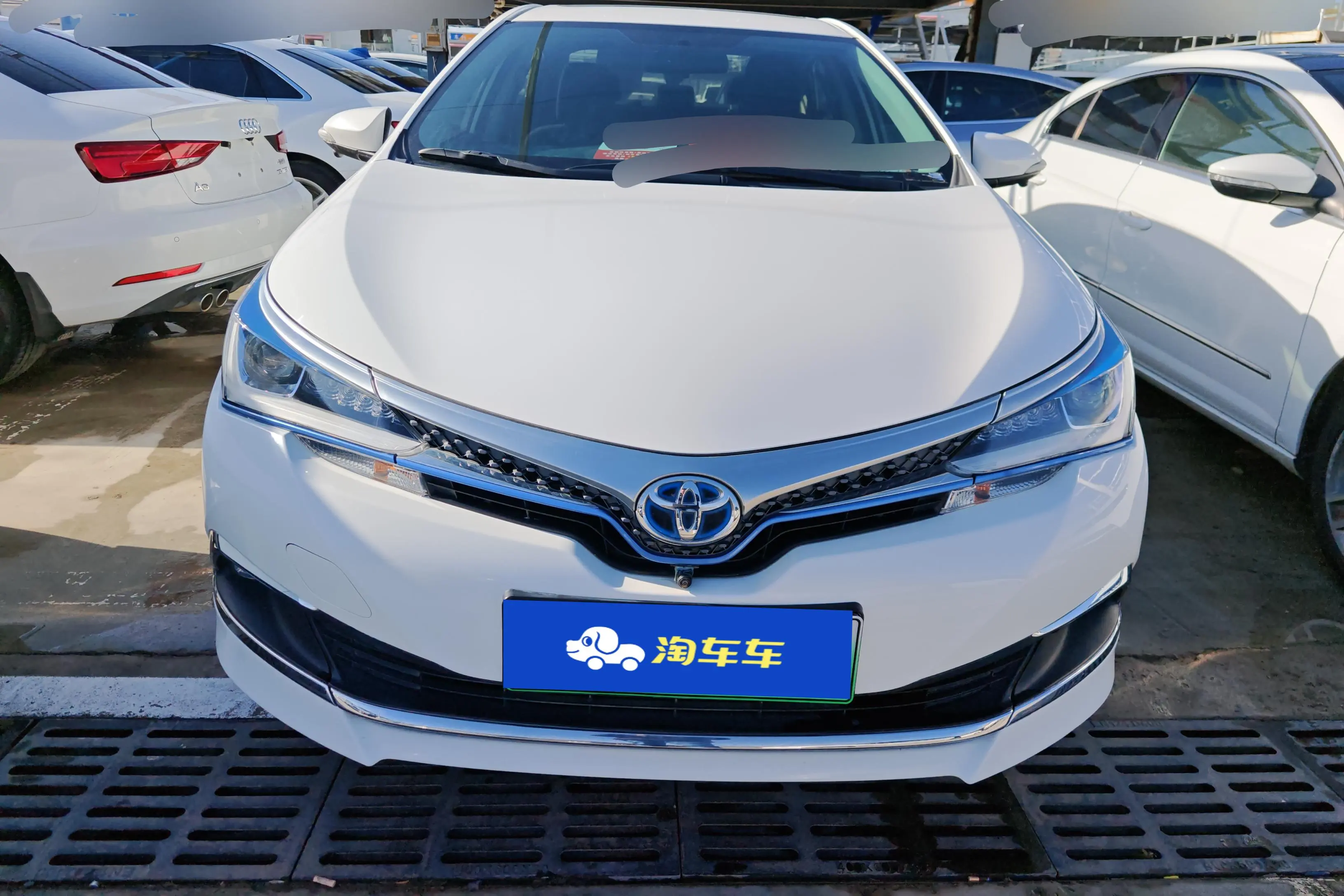 Toyota Corolla Dual Engine E+