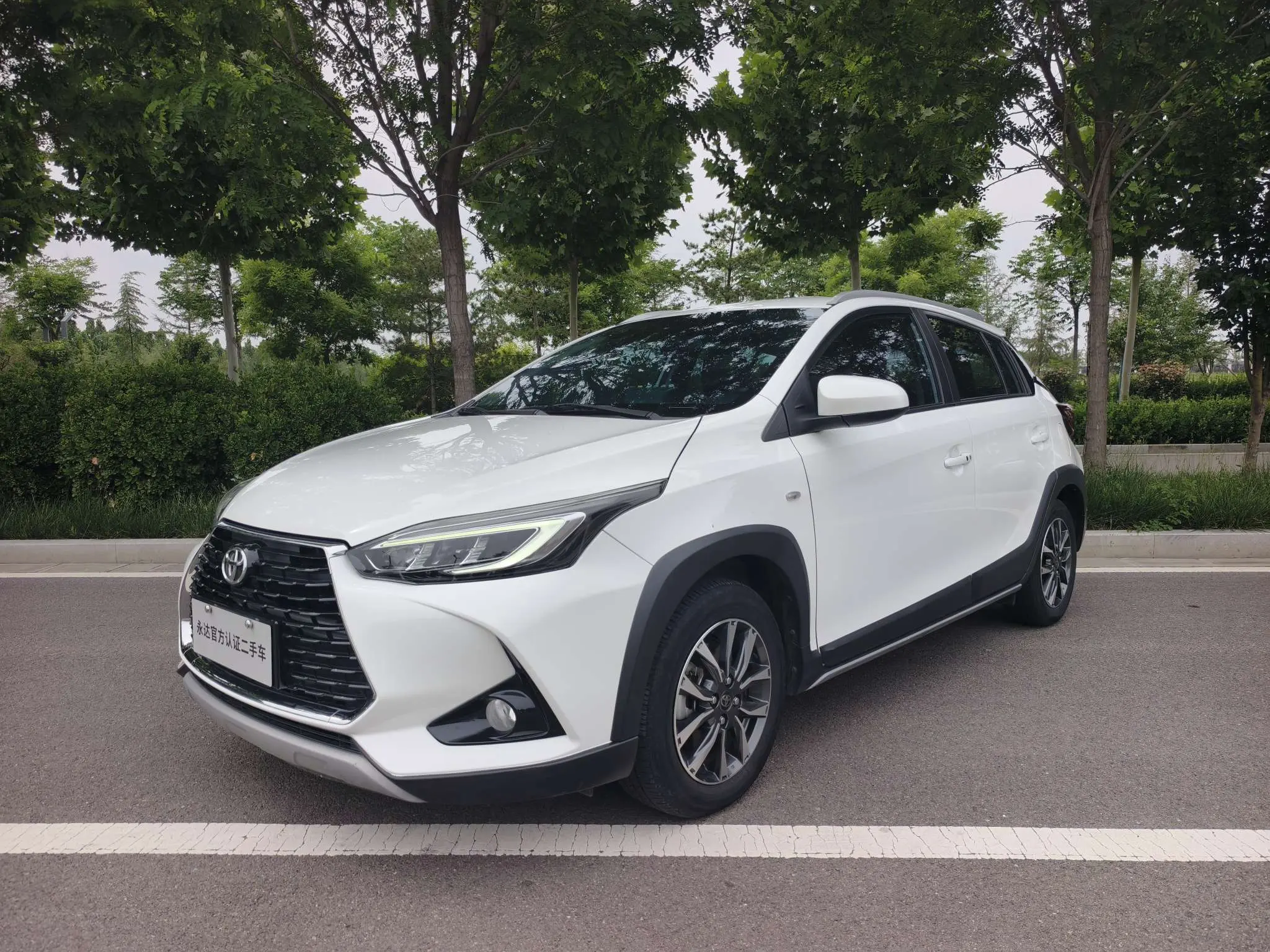 Toyota Yaris L