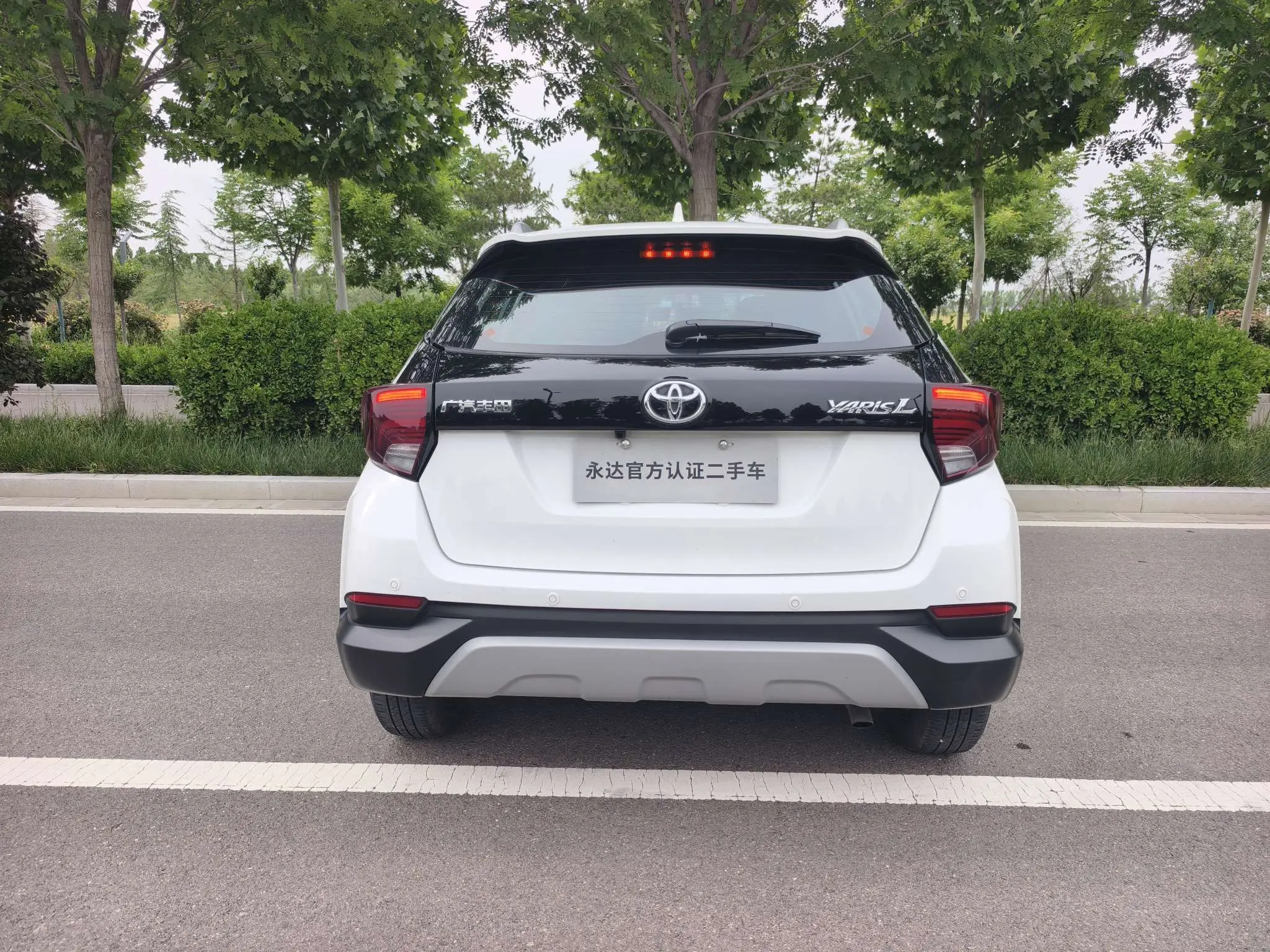 Toyota Yaris L