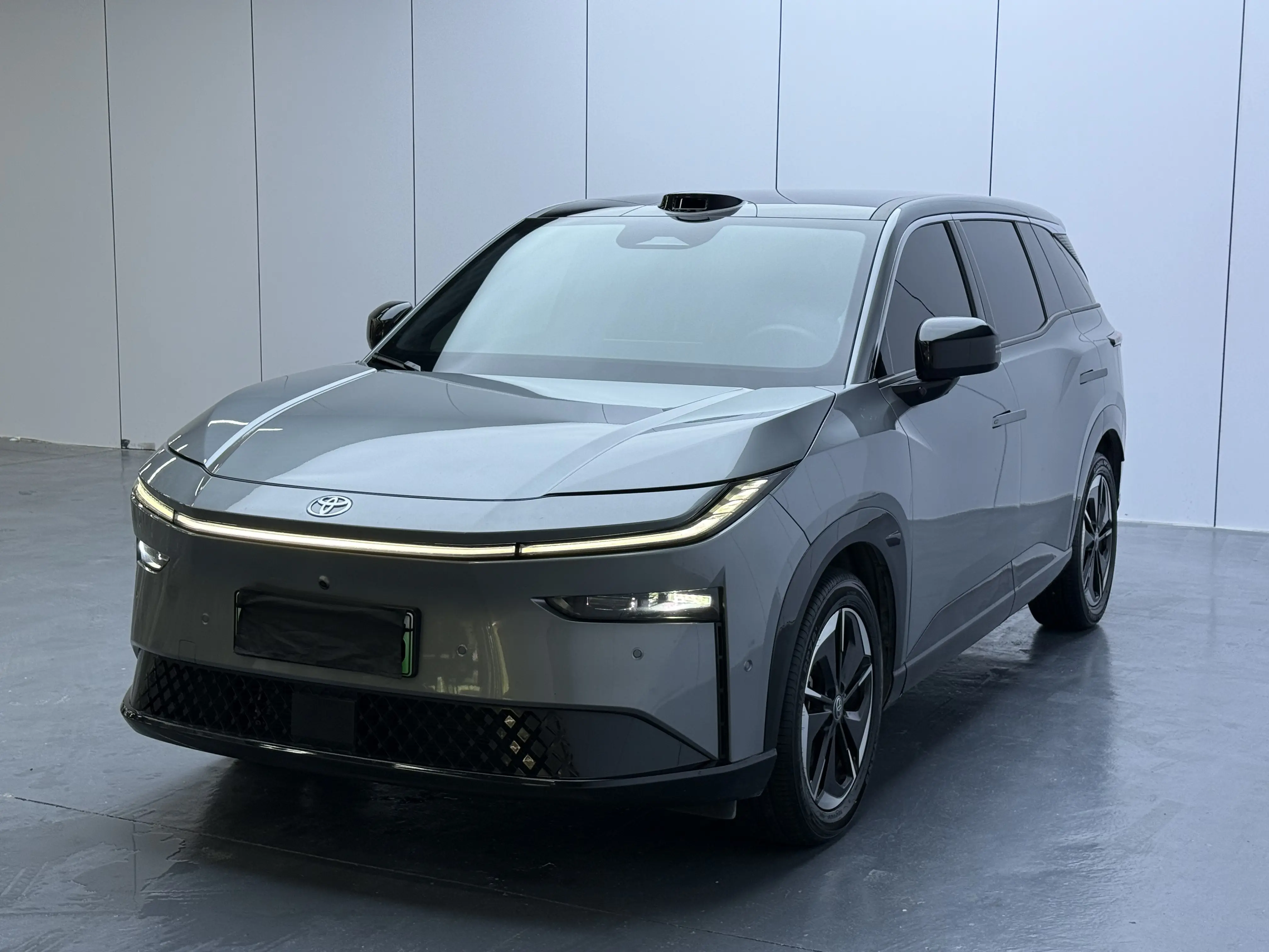 Toyota Bozhi 3X