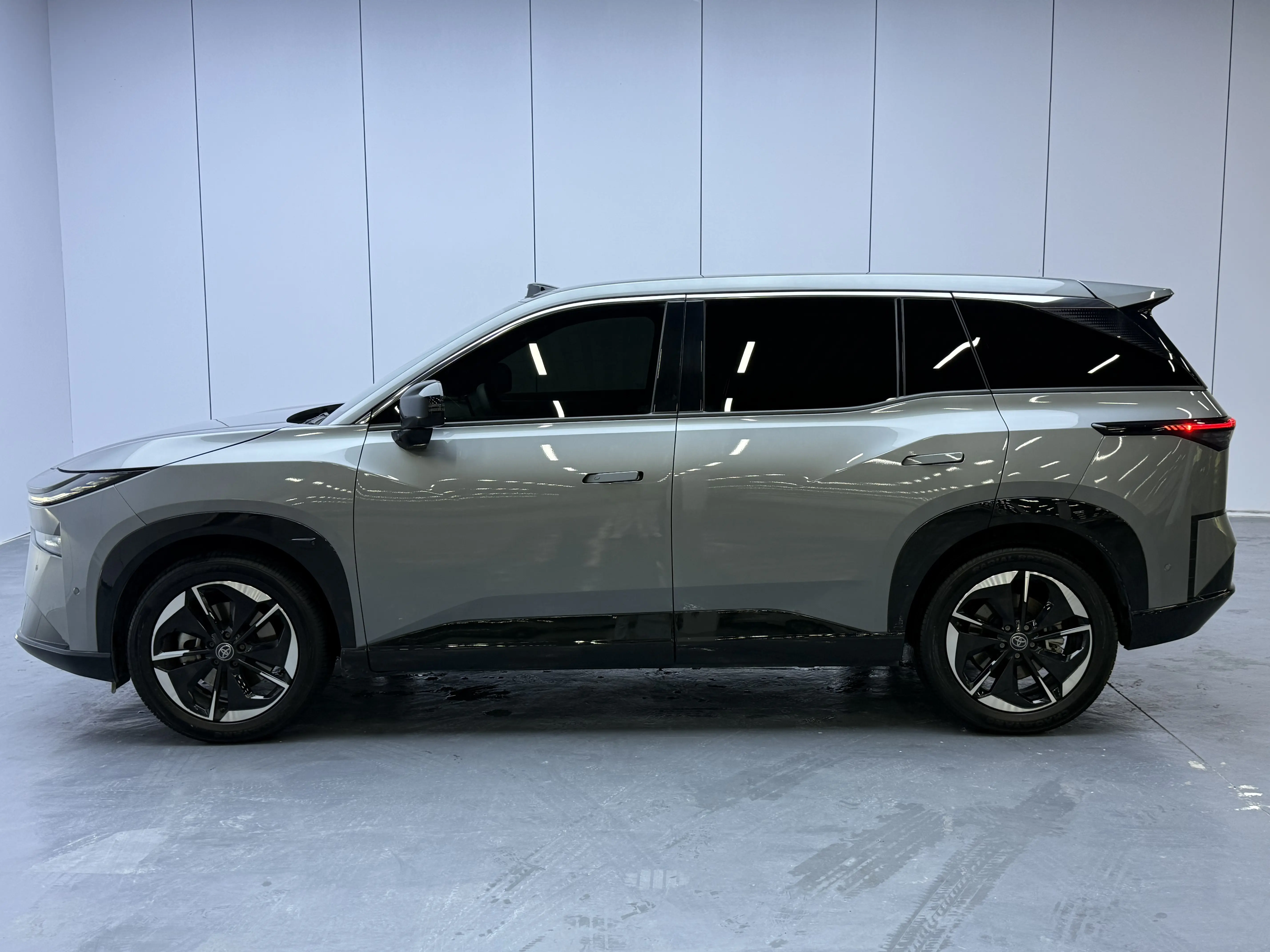 Toyota Bozhi 3X