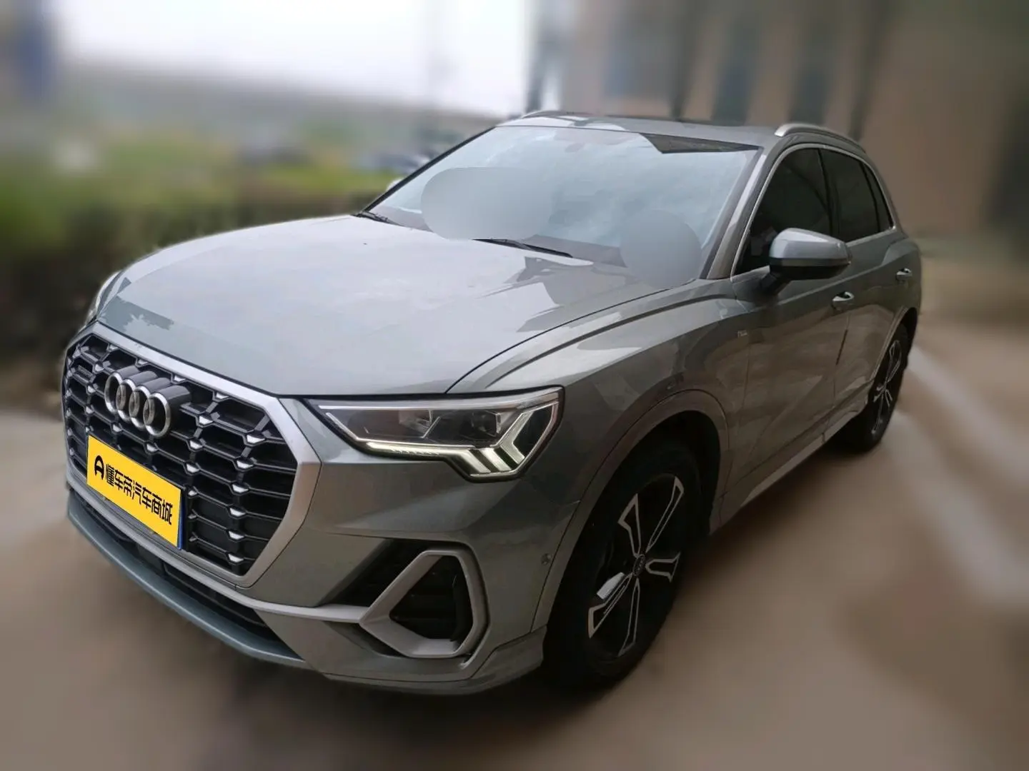 Audi Q3