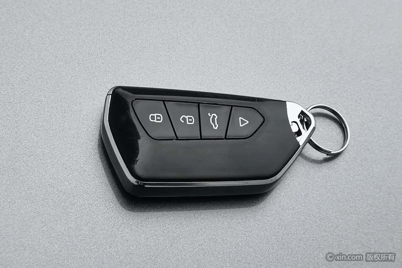 Roewe i5