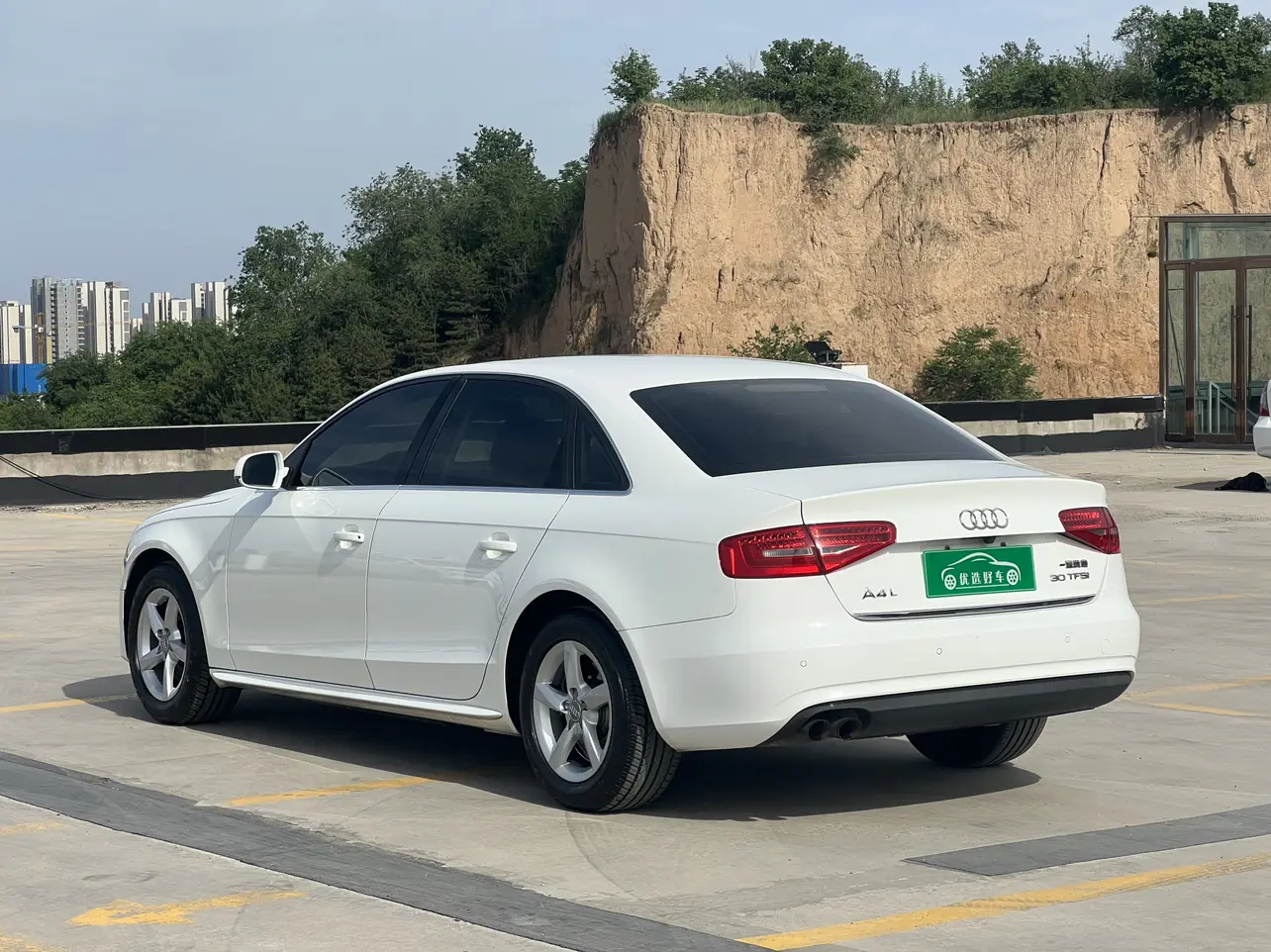 Audi A4L