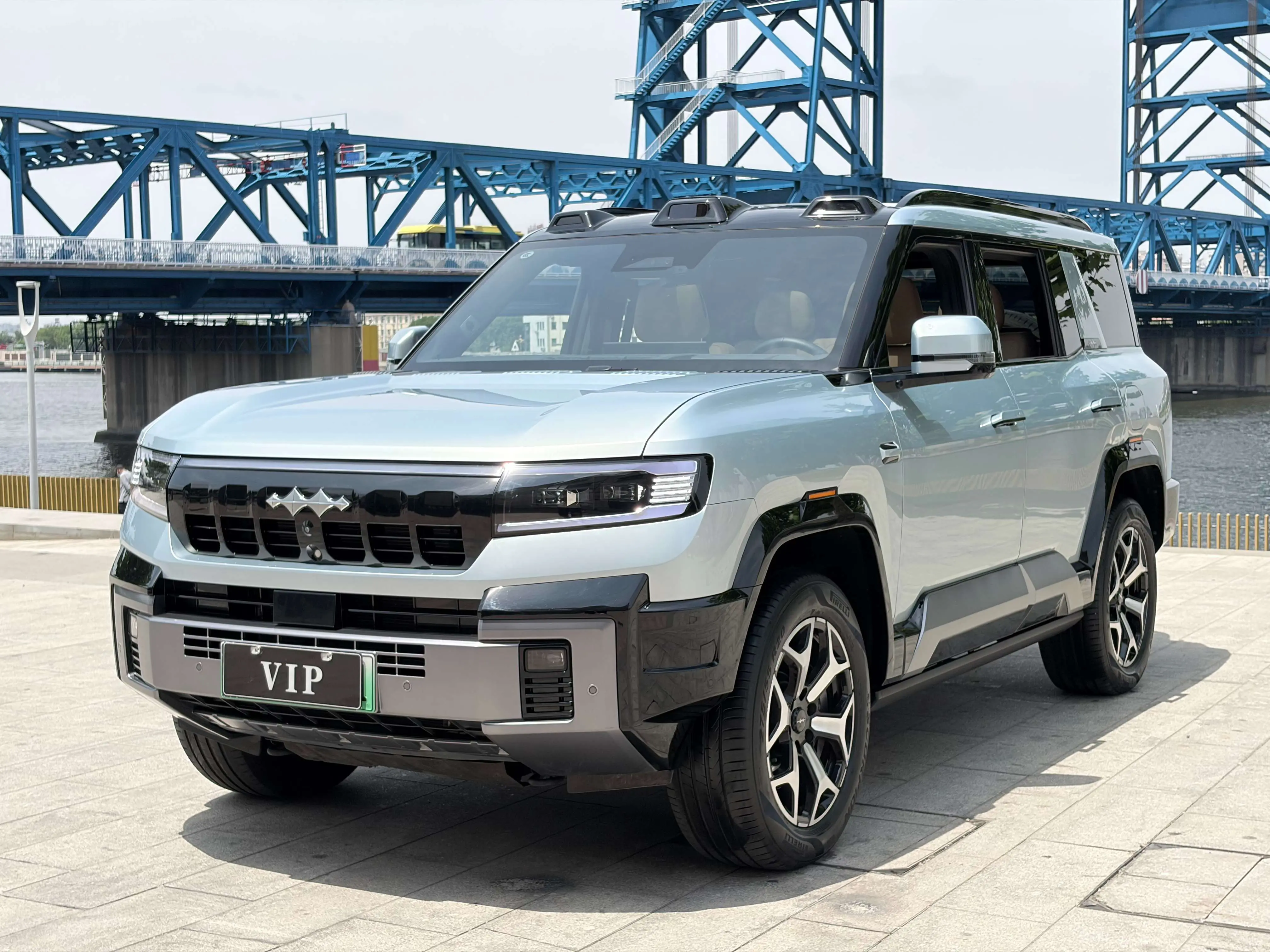 BYD Leopard Leopard 8