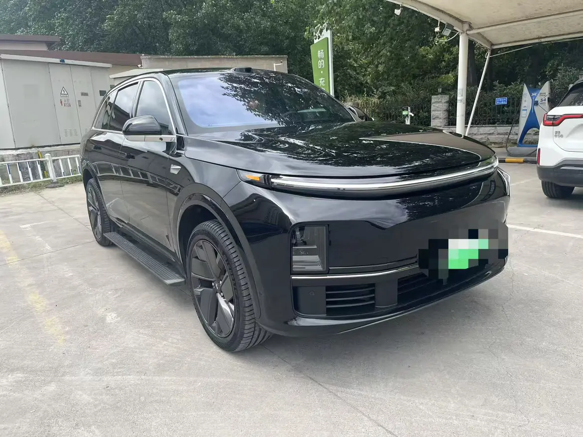 Lixiang L7