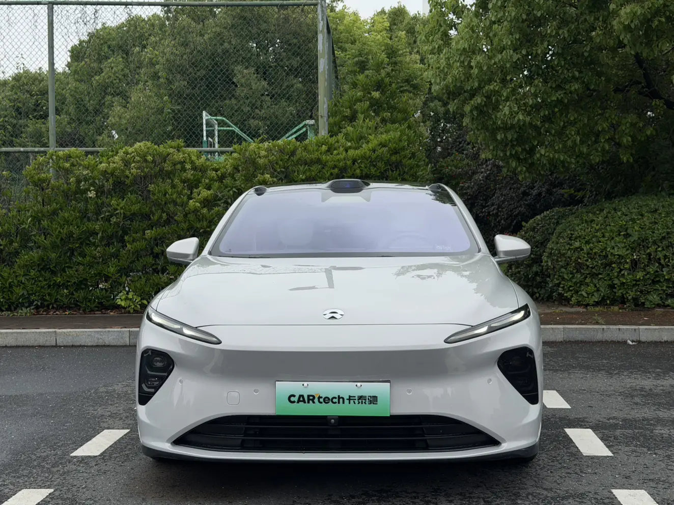 NIO ET7