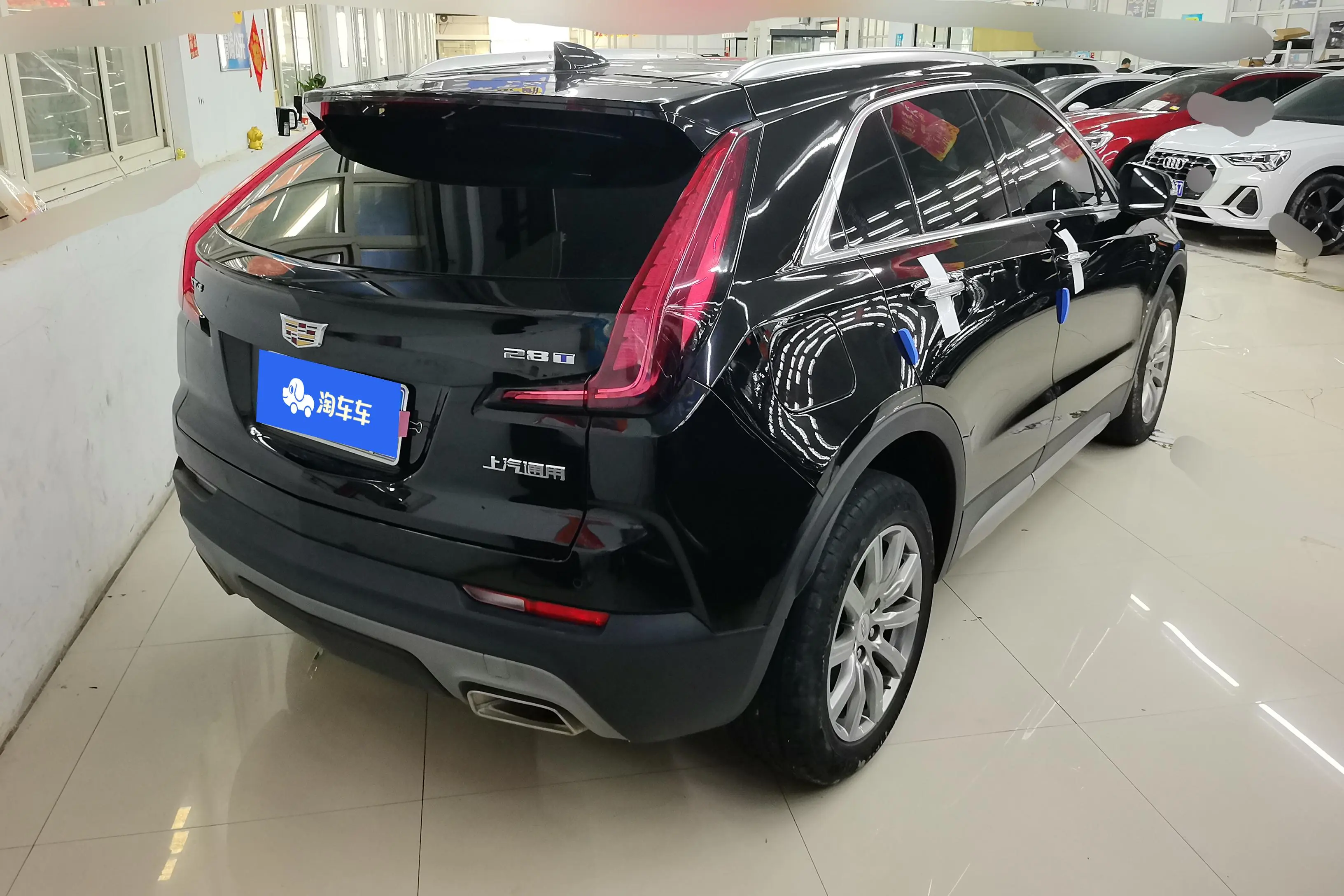 Cadillac XT4