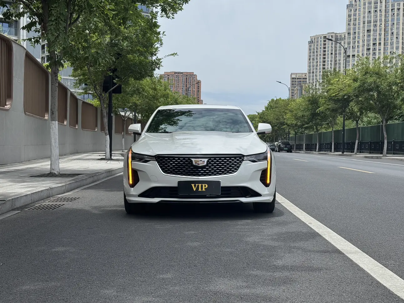 Cadillac CT4
