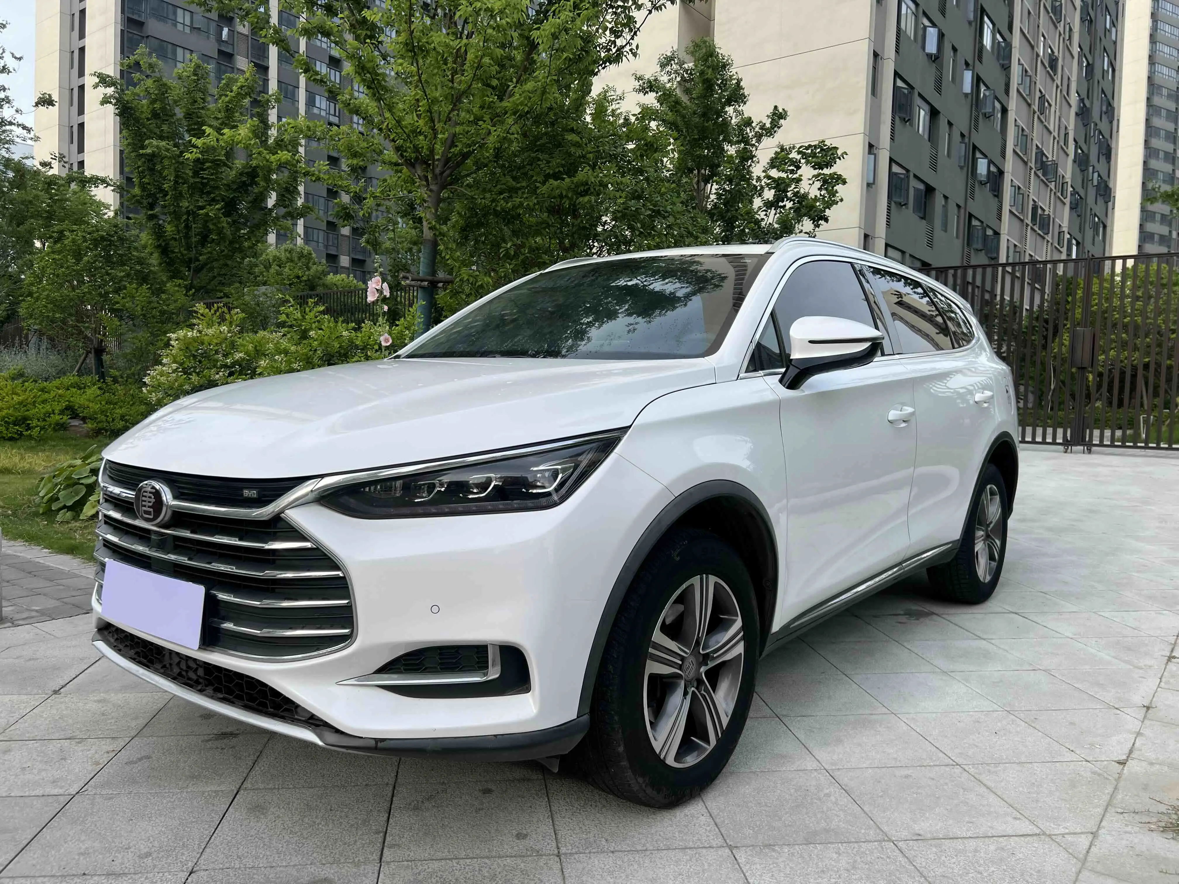 BYD Tang