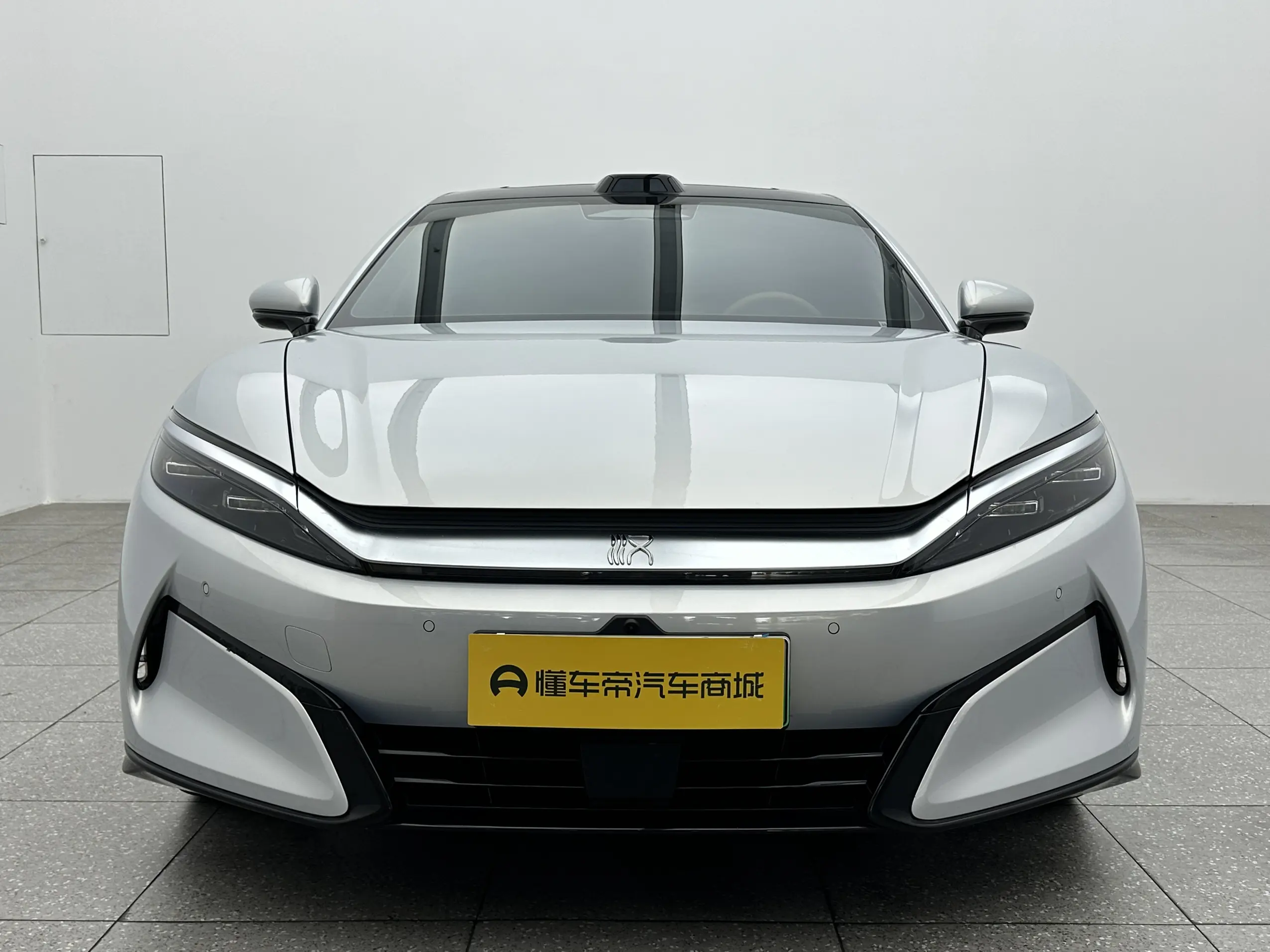 BYD Han L EV