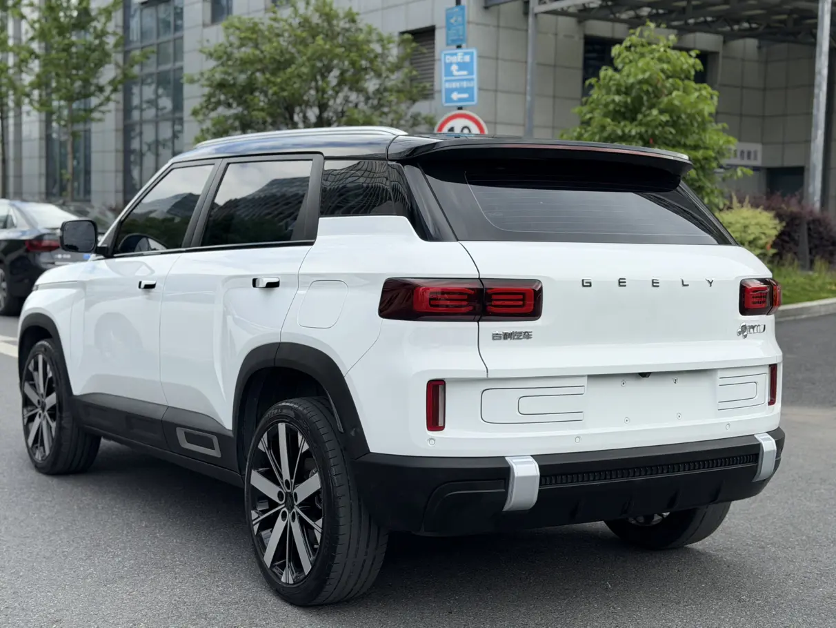 Geely ICON