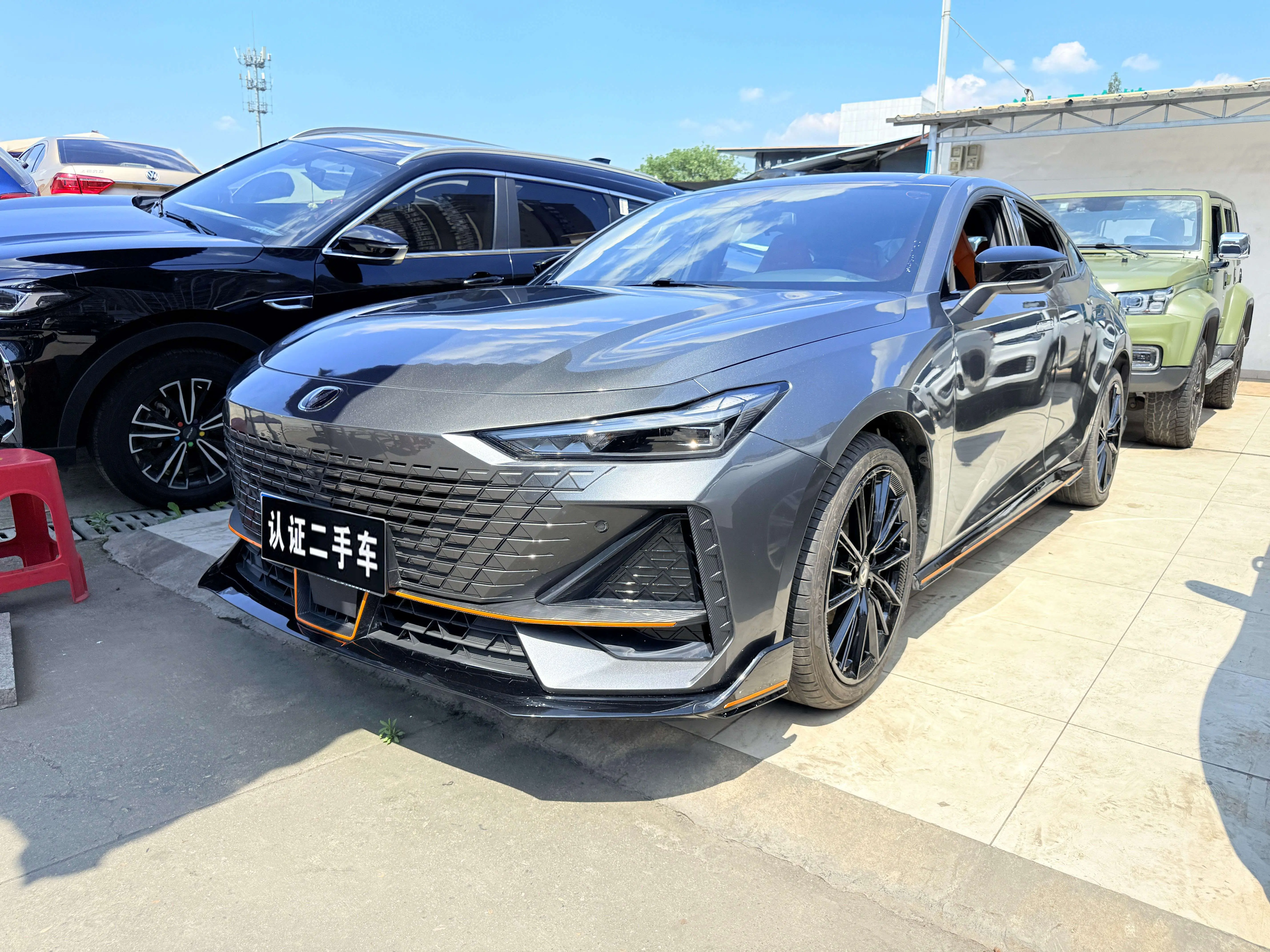 Changan UNI-V