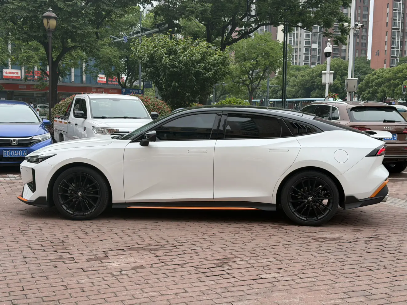 Changan UNI-V