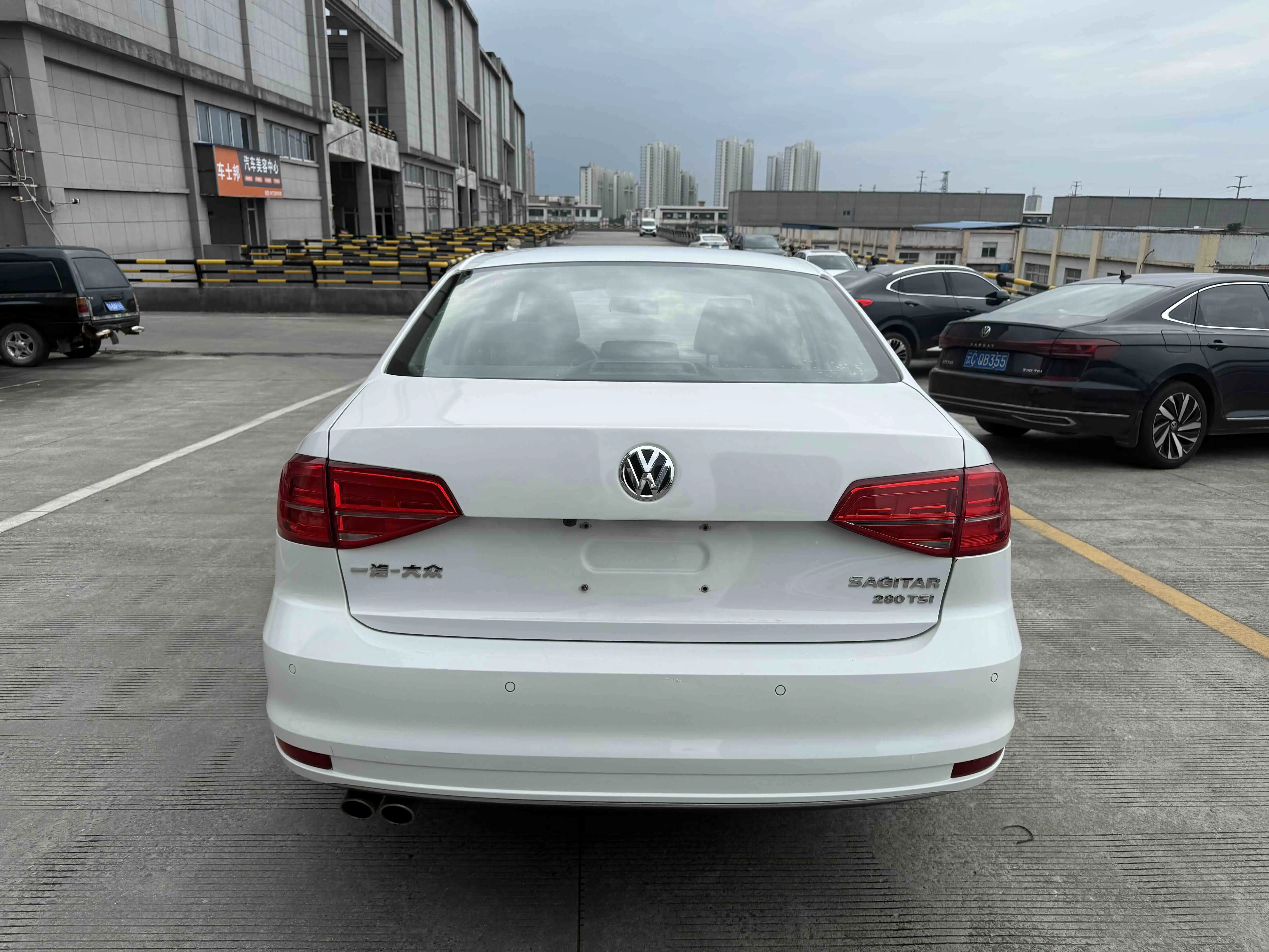 Volkswagen Sagitar