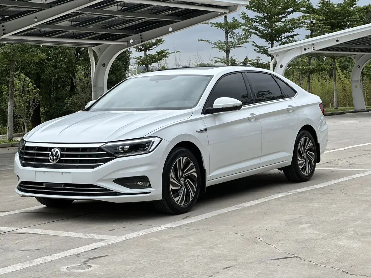 Volkswagen Sagitar