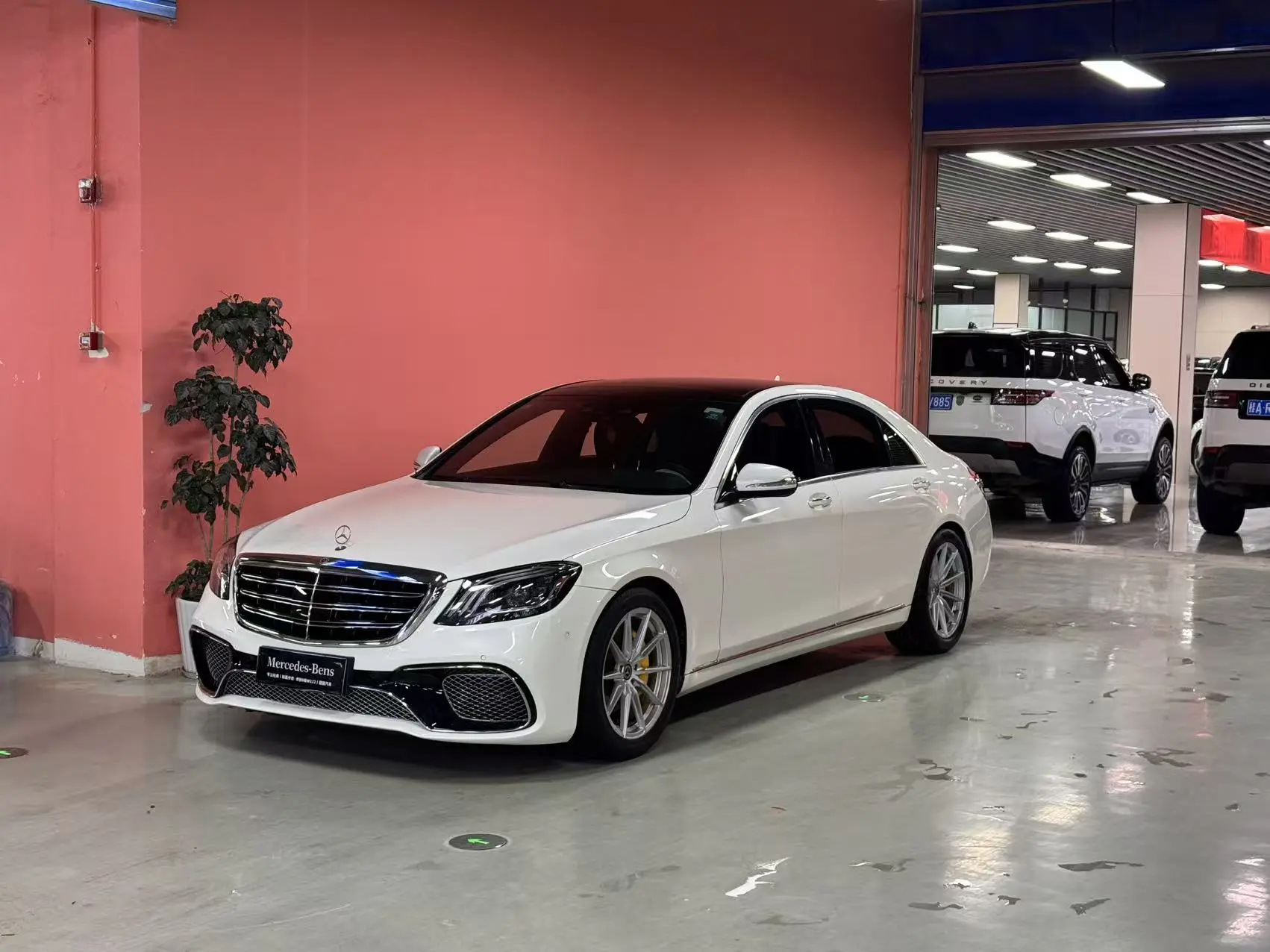 Mercedes-Benz S Class