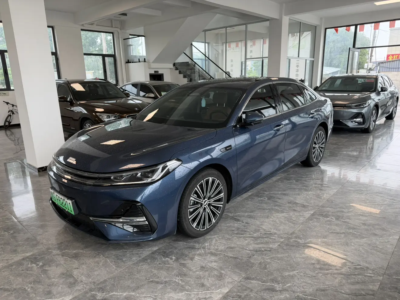 Geely Galaxy A7 EM