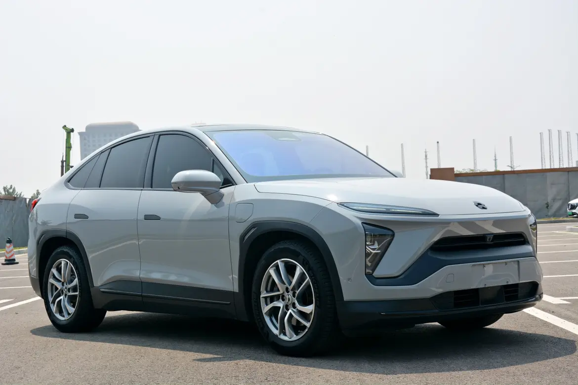 NIO EC6