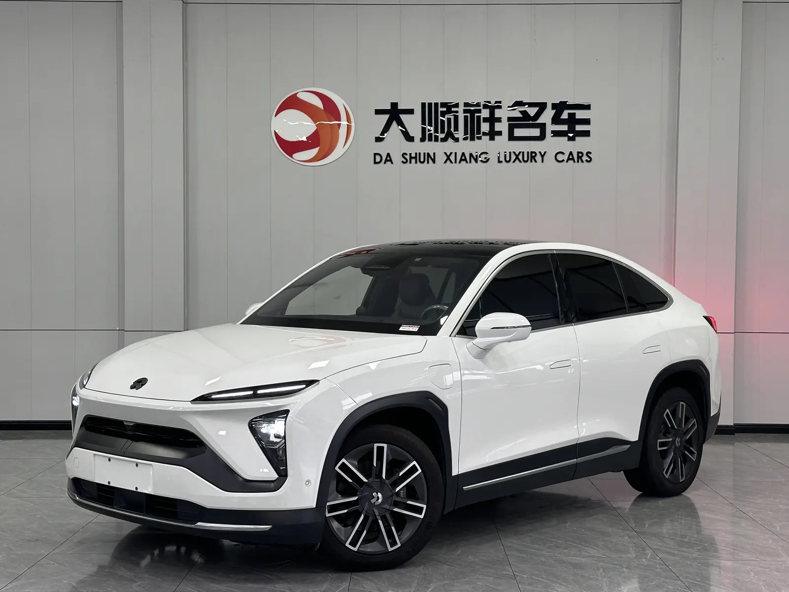 NIO EC6