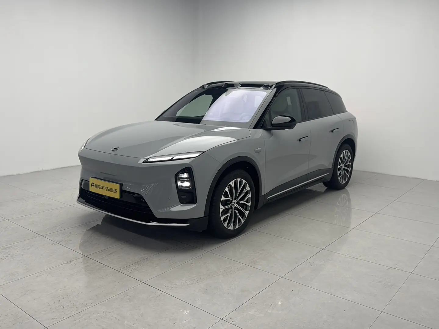 NIO ES6