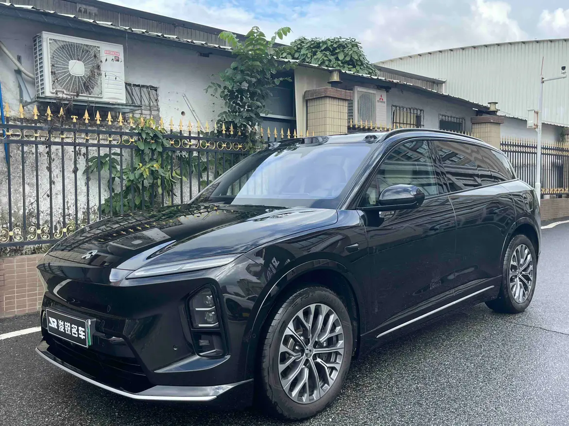 NIO ES6