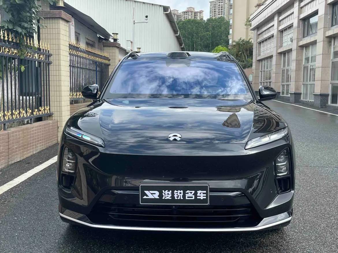 NIO ES6