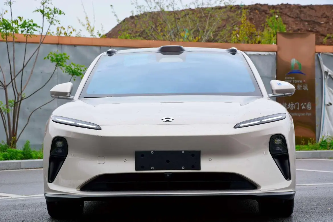 NIO ET5T