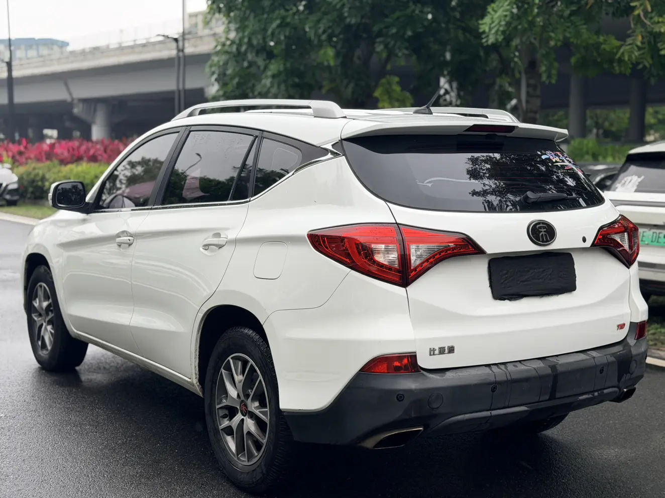 BYD Song