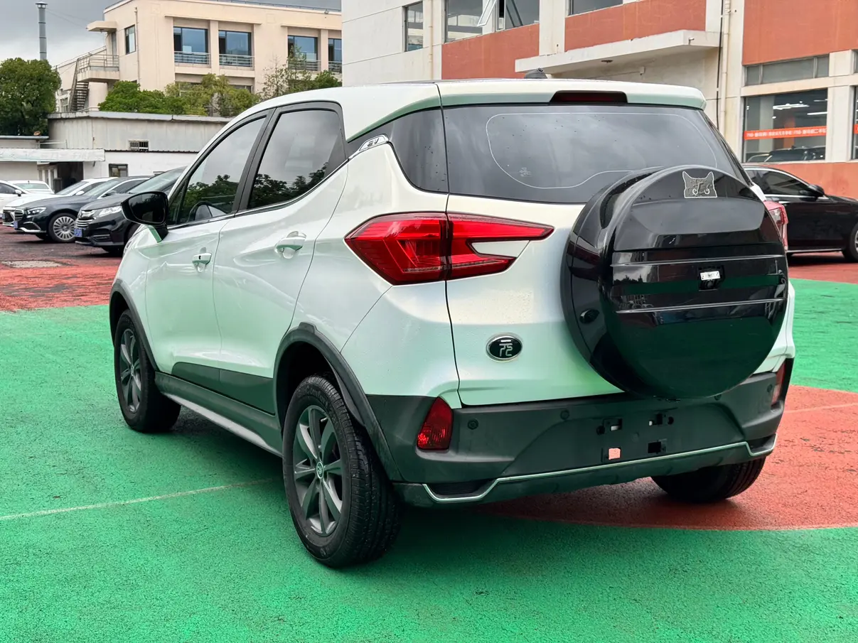 BYD Yuan EV