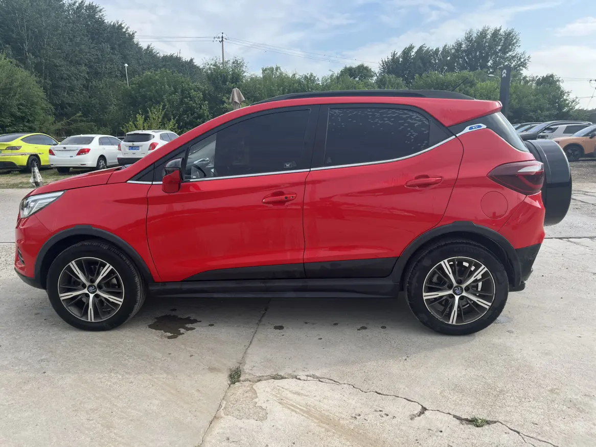BYD Yuan EV