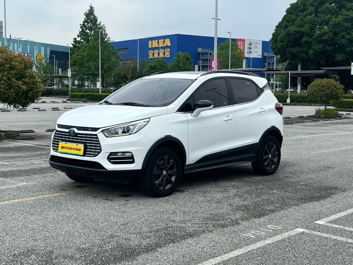 BYD Yuan EV