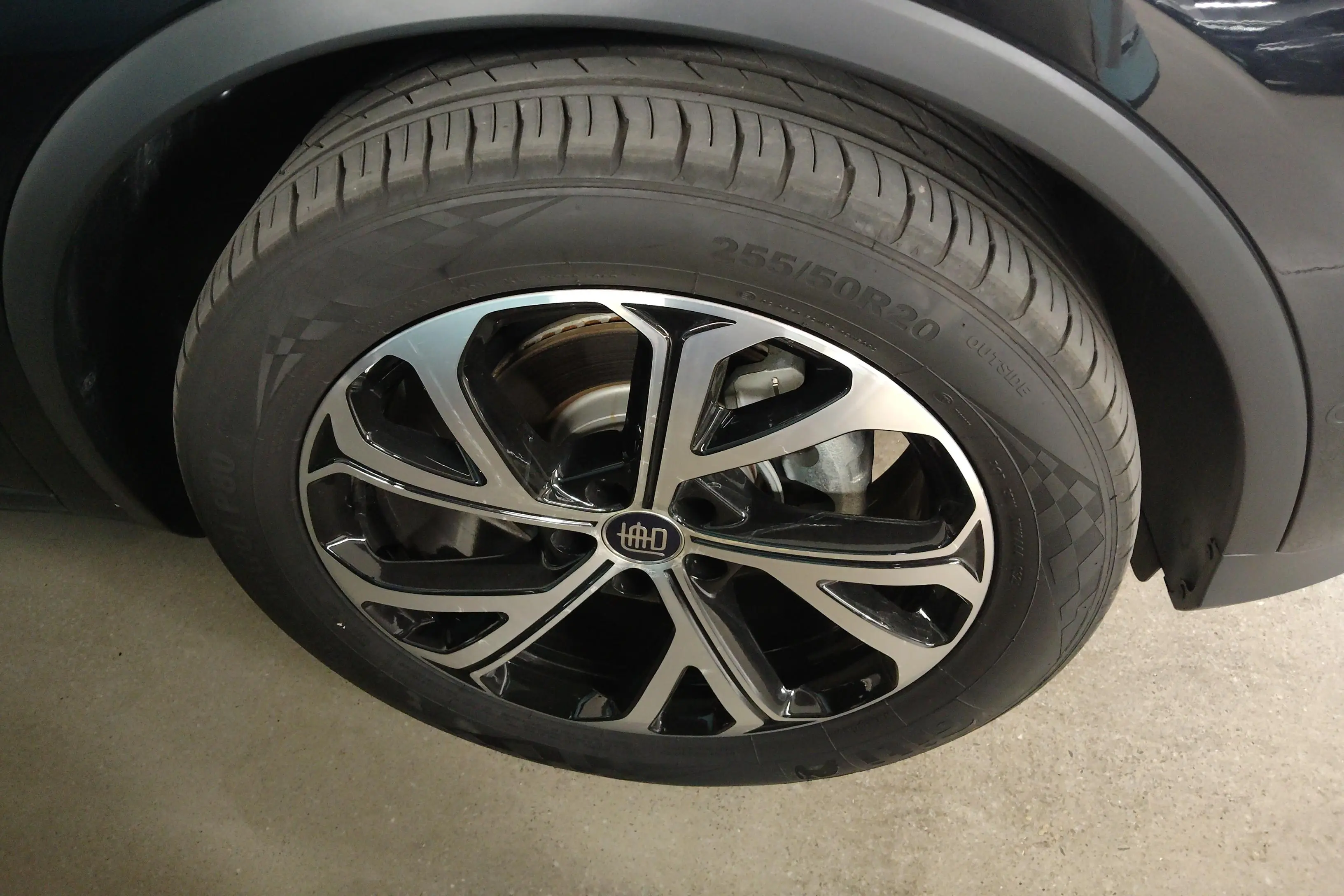 BYD Tang DM