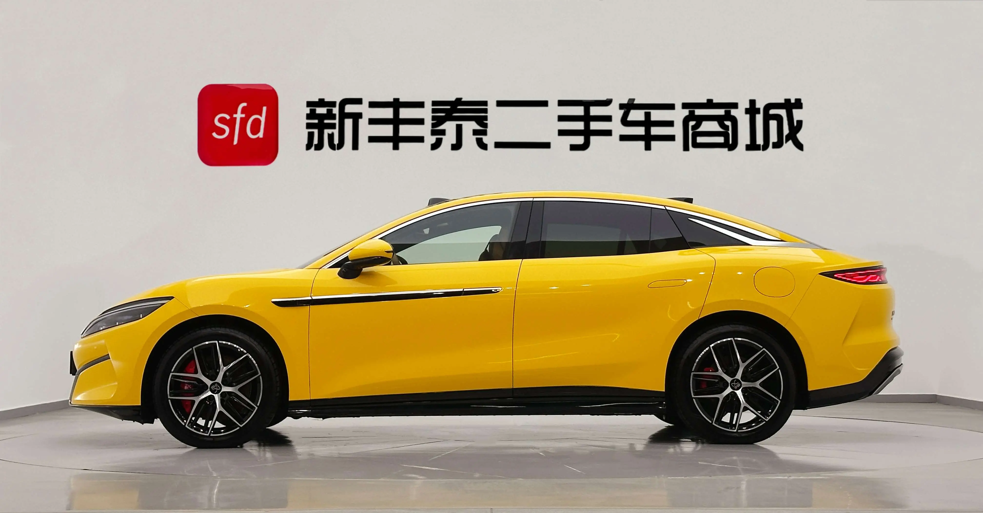 BYD Han L EV
