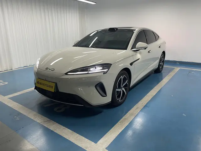 BYD Seal 07DM