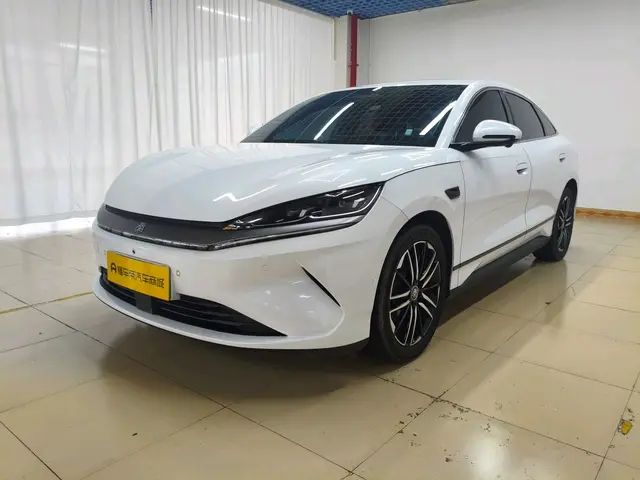 BYD Qin L EV