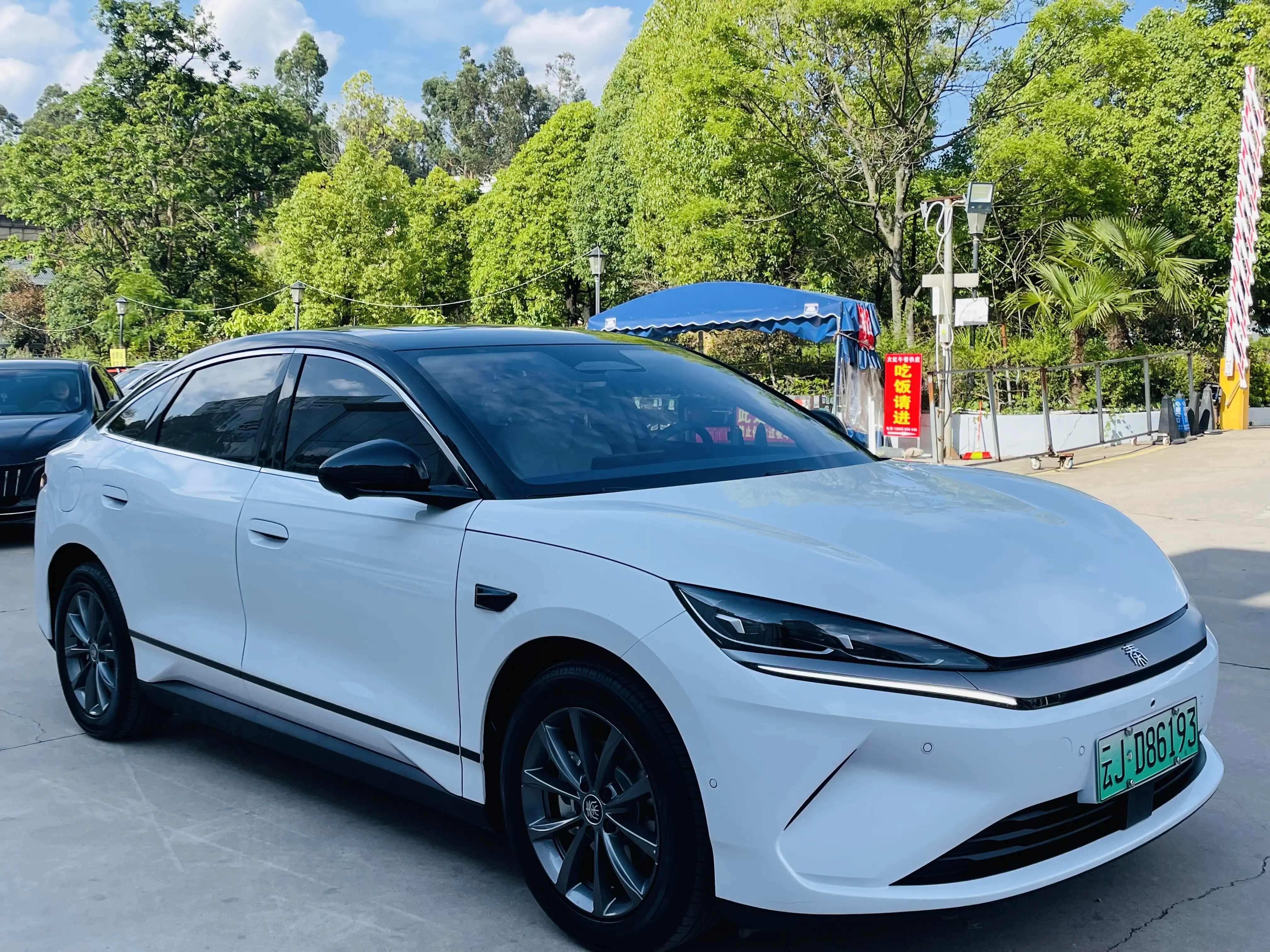 BYD Qin L EV