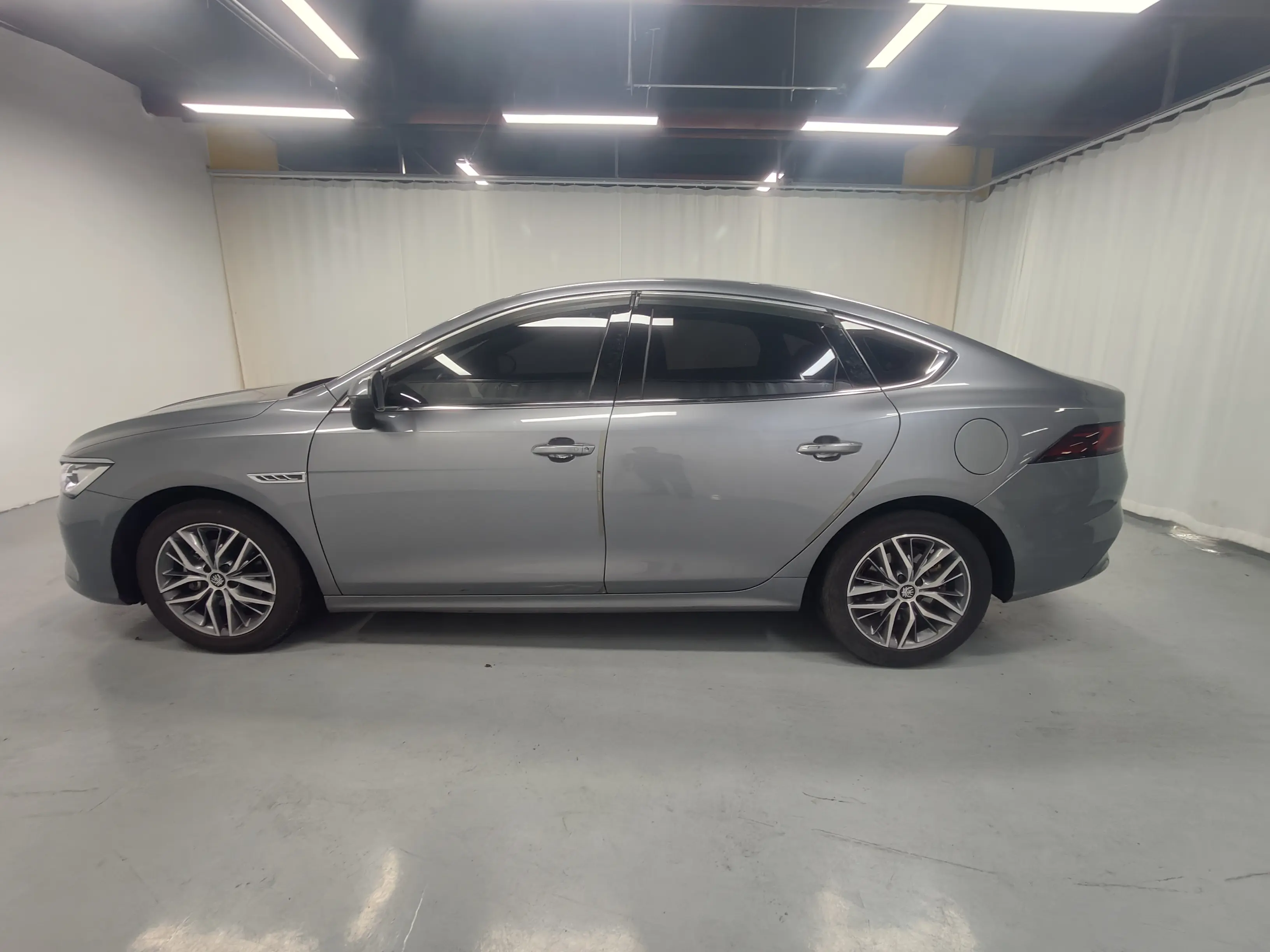 BYD Qin PLUS DM