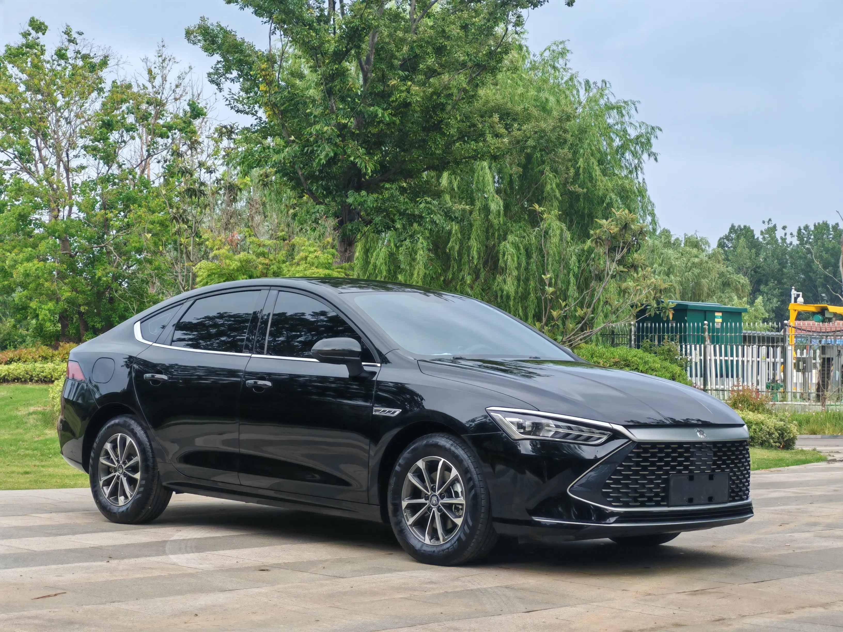 BYD Qin PLUS DM